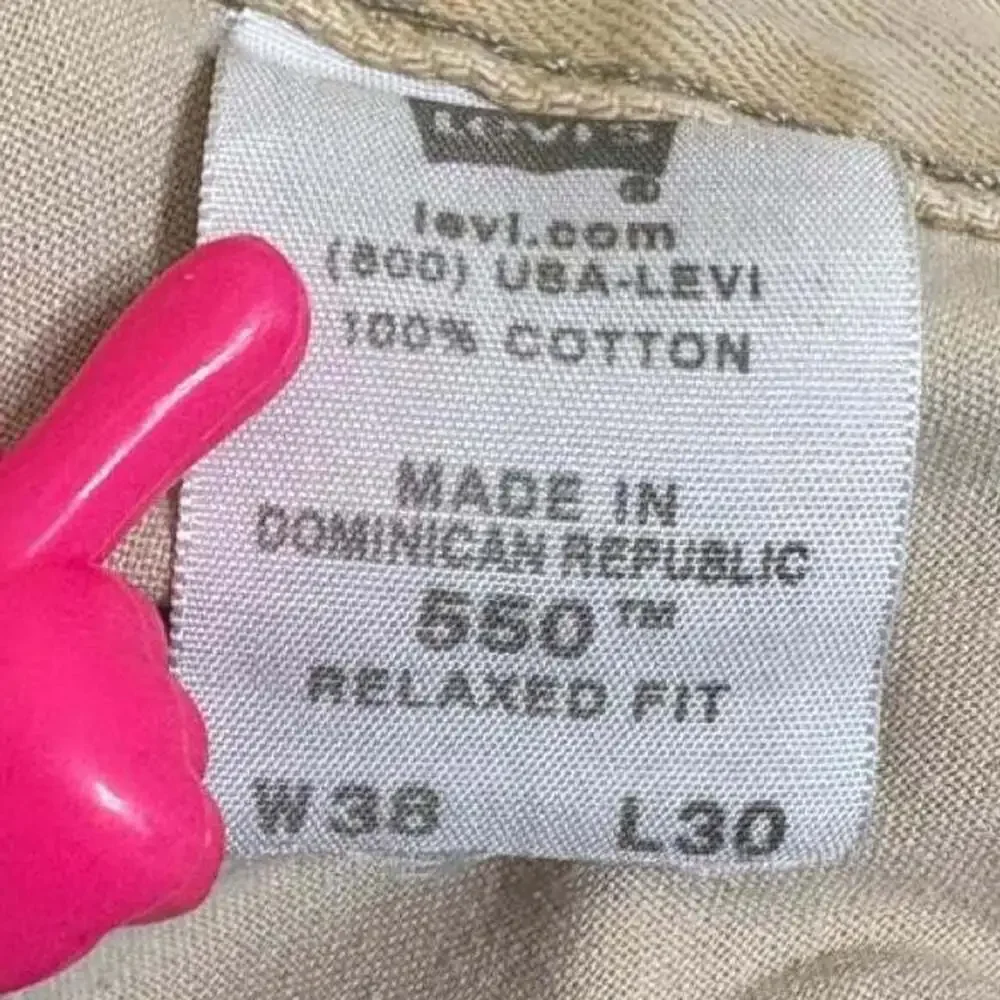 Vintage Levi's 550 Relaxed Fit Jeans Khaki Tan 38x30